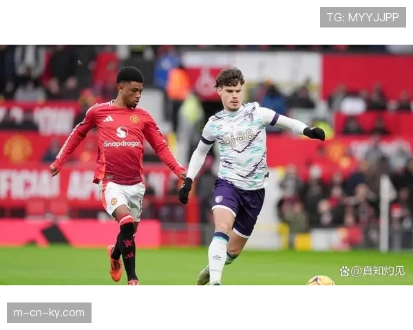 伊劳拉战术多样性丰富 伯恩茅斯阵型弹性应对不同对手风格 伊劳拉战术多样性丰富 伯恩茅斯阵型弹性应对不同对手风格